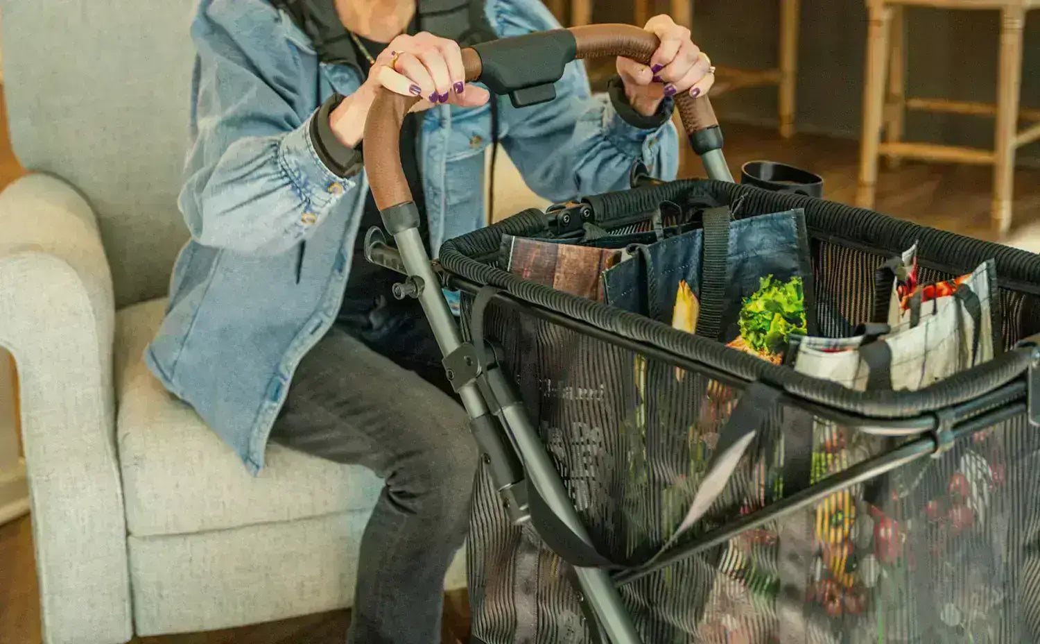 Shoppingvagn med korg och tillbehör – det här gör Strolee unik