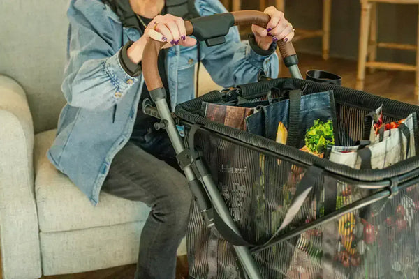 Shoppingvagn med korg och tillbehör – det här gör Strolee unik